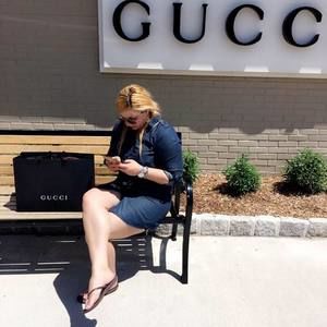 Meet your Posher, Yuri